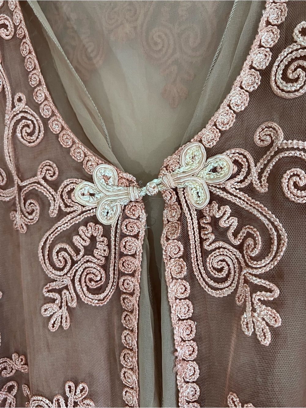 Pretty Angel Vintage Sheer Embroidered Duster in Dusty Pink - Picture 3 of 6